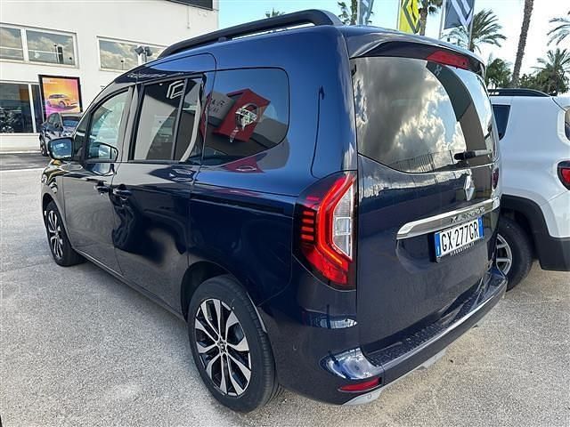Usata Renault Kangoo Techno 80 kW (109 CV) 2024 Blu Monovolume