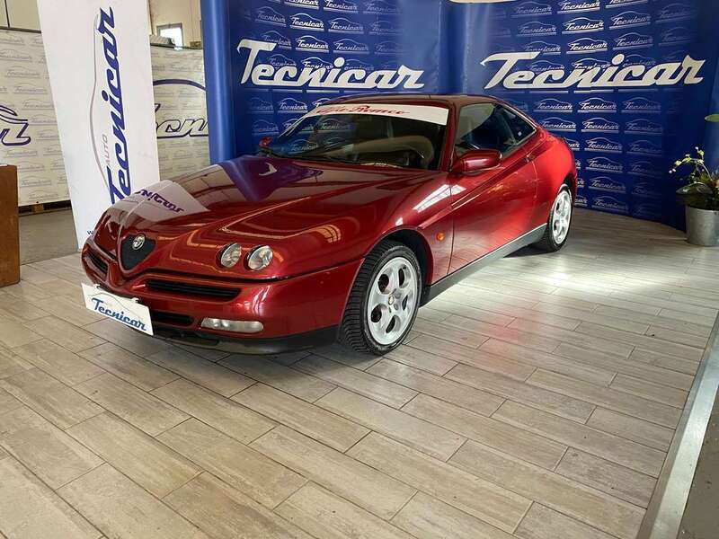 Usato 1998 Alfa Romeo GTV 2.0 Benzin 150 CV (6.800 €)