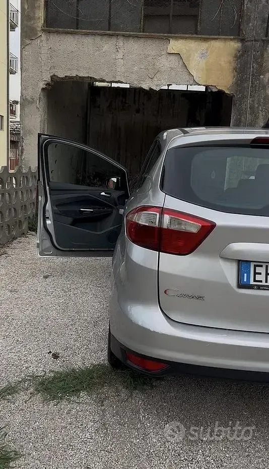 Usata Ford C-MAX 115 CV (84 kW) 2011 Grigio Monovolume