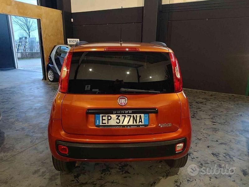 Usata Fiat Panda Lounge 84 CV (61 kW) 2013 Rosso Berlina