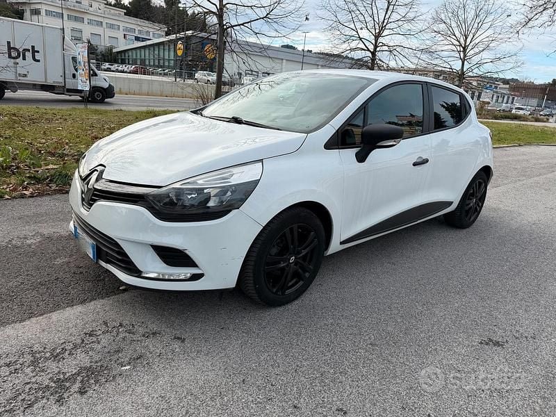 Usata Renault Clio IV 90 CV (66 kW) 2019 Bianco Berlina