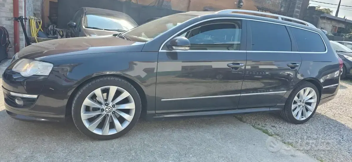 Usata VW Passat Sportline 140 CV (102 kW) 2007 Grigio Station wagon