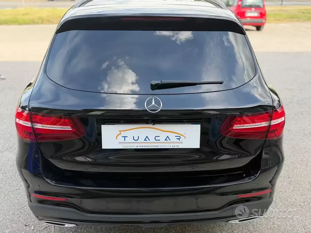 Usata Mercedes GLC250 Premium 204 CV (150 kW) 2018 Nero SUV