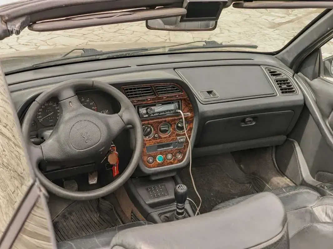Usata Peugeot 306 Cabriolet 101 CV (74 kW) 1996 Cabrio