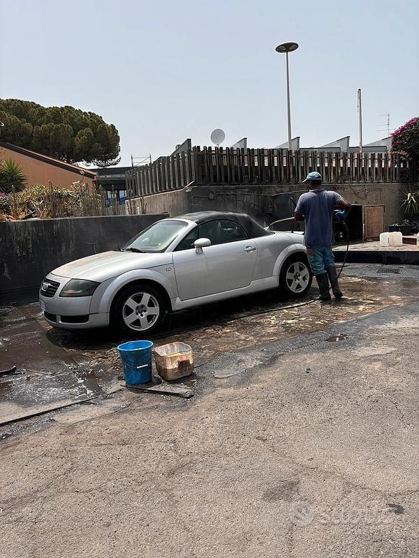Usata Audi TT Roadster Design 180 CV (132 kW) 2000 Grigio Cabrio