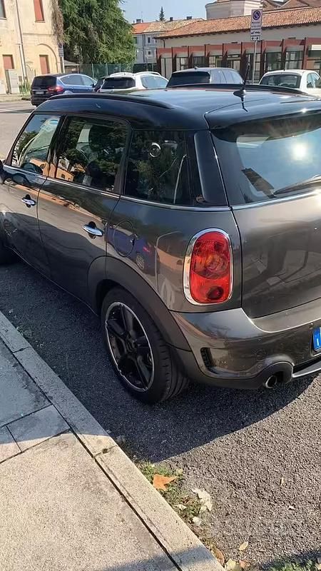 Usata Mini Countryman 2012 Marrone SUV
