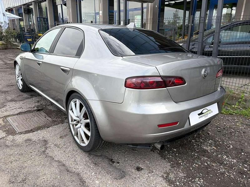 Usata Alfa Romeo 159 150 CV (110 kW) 2009 Grigio Berlina