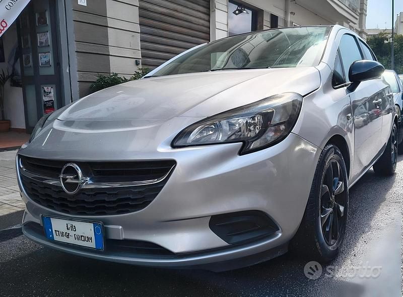 Usata Opel Corsa 70 CV (51 kW) 2017 Grigio Utilitaria