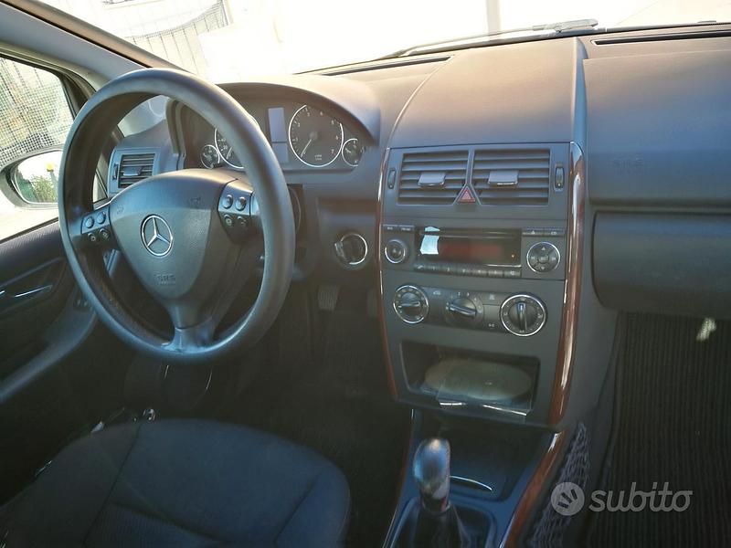 Usata Mercedes A150 95 CV (69 kW) 2006 Berlina