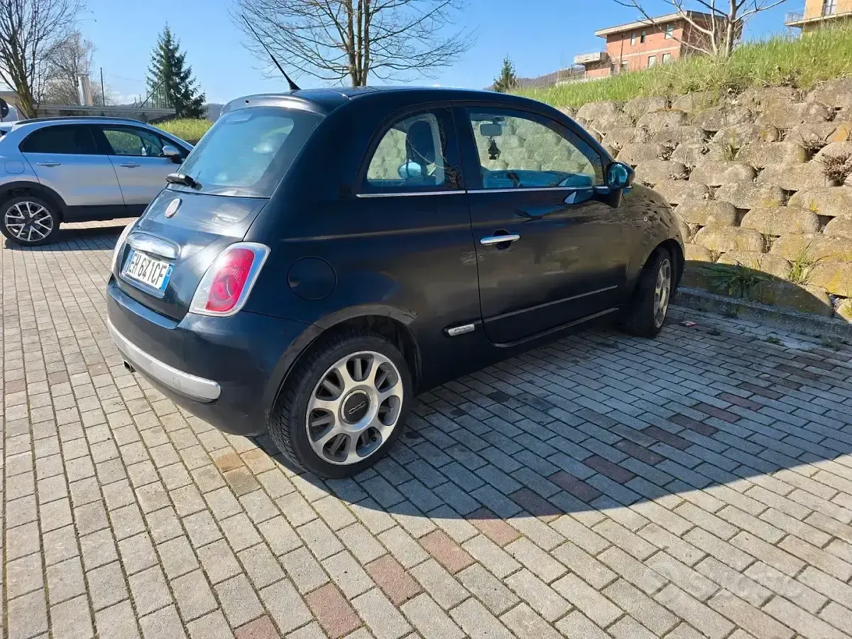 Usata Fiat 500 69 CV (50 kW) 2011 Blu Utilitaria