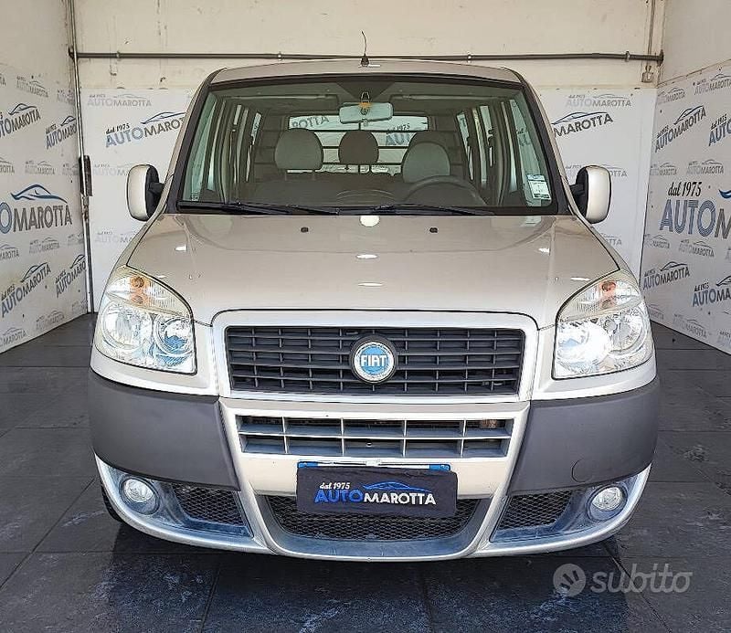 Käytetty Fiat Doblò 2006 Harmaa Tila-auto