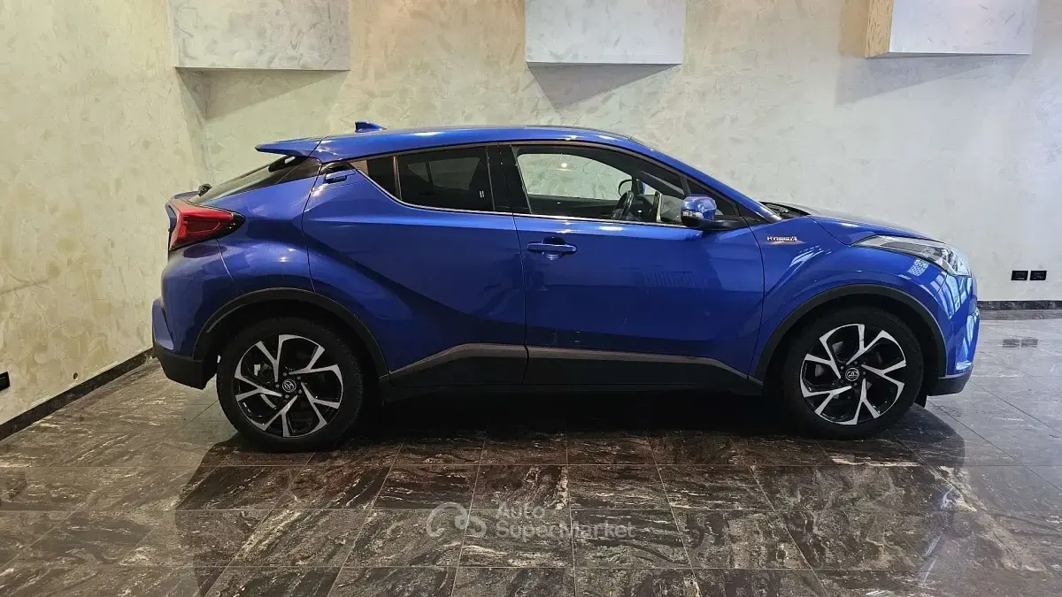 Usata Toyota C-HR Lounge 98 CV (72 kW) 2018 Other SUV