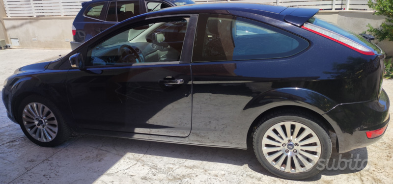 Usato 2008 Ford Focus 1.6 Diesel 90 CV (3.600 €)