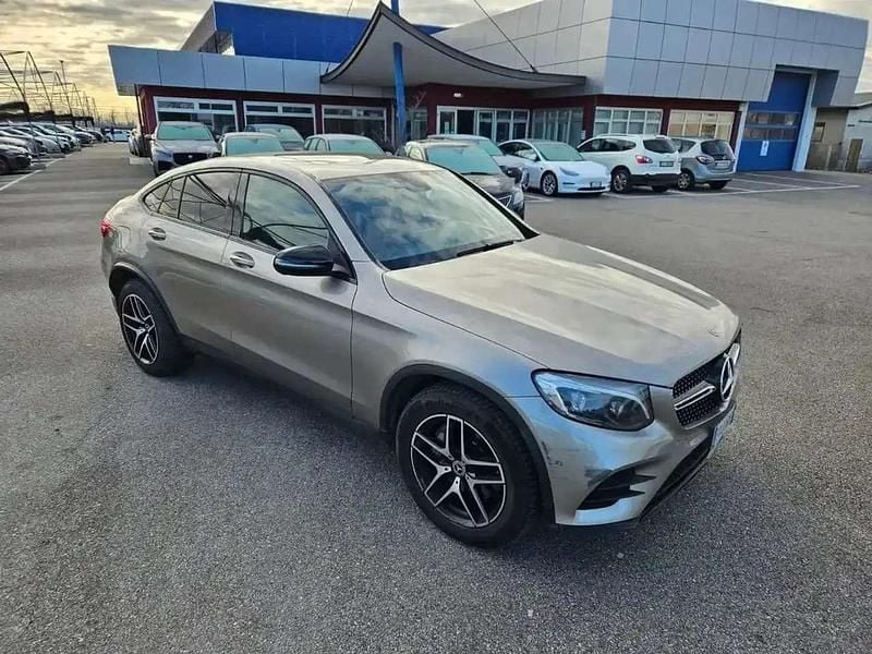 Usata Mercedes GLC250 Premium 204 CV (150 kW) 2018 Argento Coupé