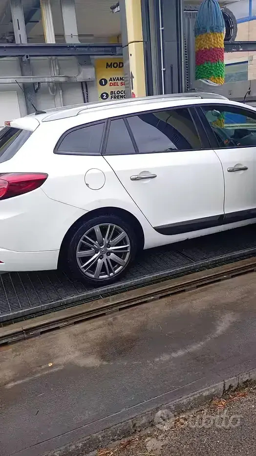 Usata Renault Mégane GrandTour 2011 Bianco Station wagon