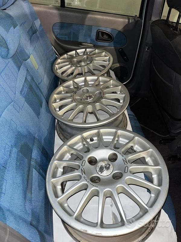 Usata Renault Clio II 2001 Grigio Berlina