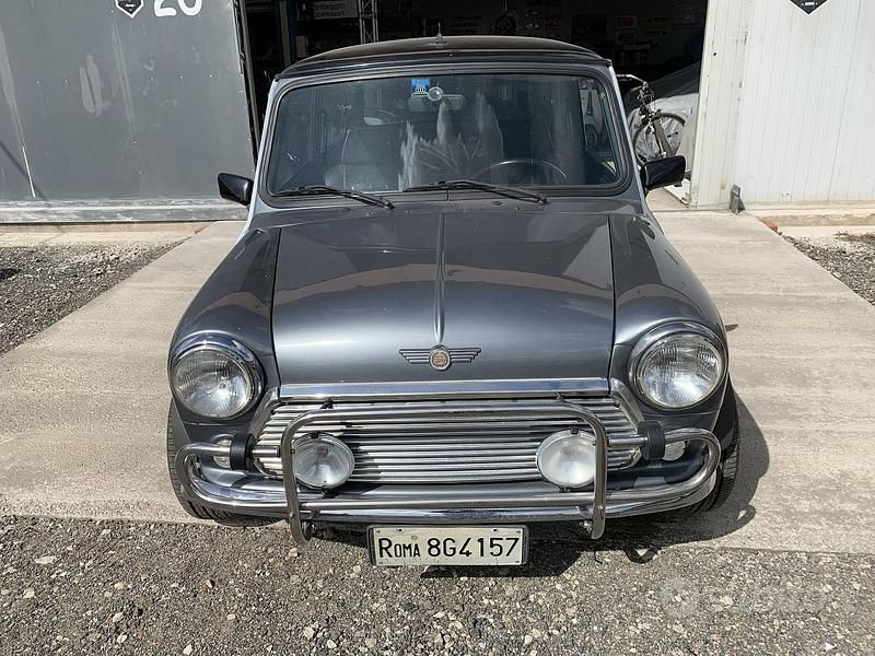 Usata Mini Cooper 61 CV (44 kW) 1993 Grigio Utilitaria