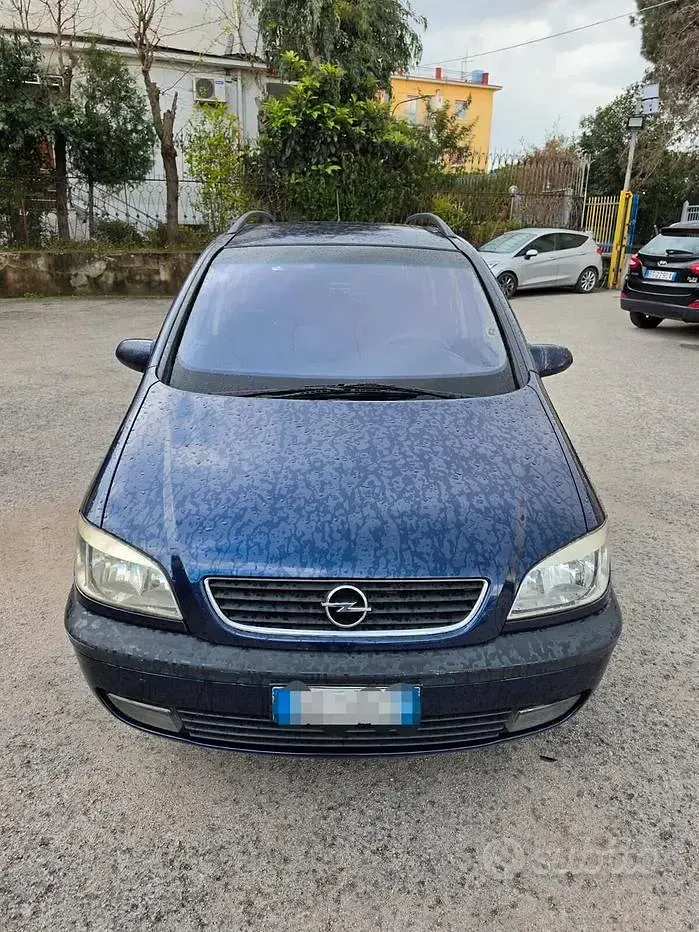 Usata Opel Zafira 101 CV (74 kW) 2001 Monovolume