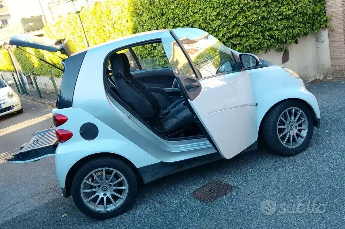 Usata Smart ForTwo Coupé 61 CV (44 kW) 2008 Bianco Coupé