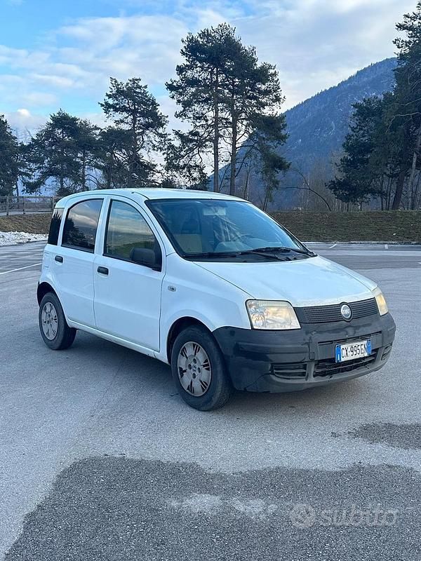 Bianco Usata 2005 Fiat Panda Furgone | 2700 € (Buon prezzo) - Immagine 1/4