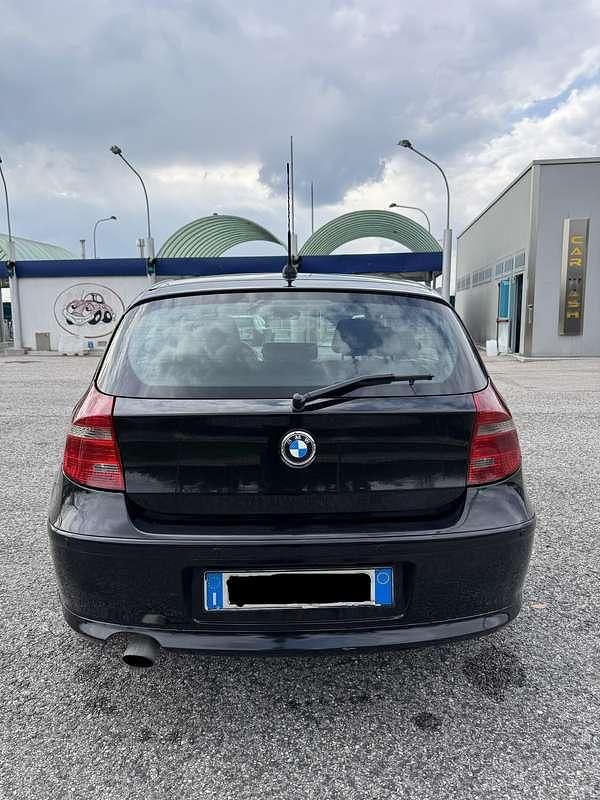 Gebraucht BMW 118 143 PS (105 kW) 2007 Kleinwagen