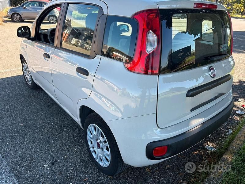 Usata Fiat Panda 69 CV (50 kW) 2015 Bianco Utilitaria