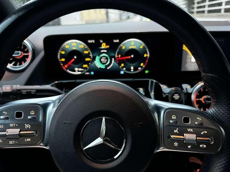 Usata Mercedes B180 Executive 116 CV (85 kW) 2021 Monovolume