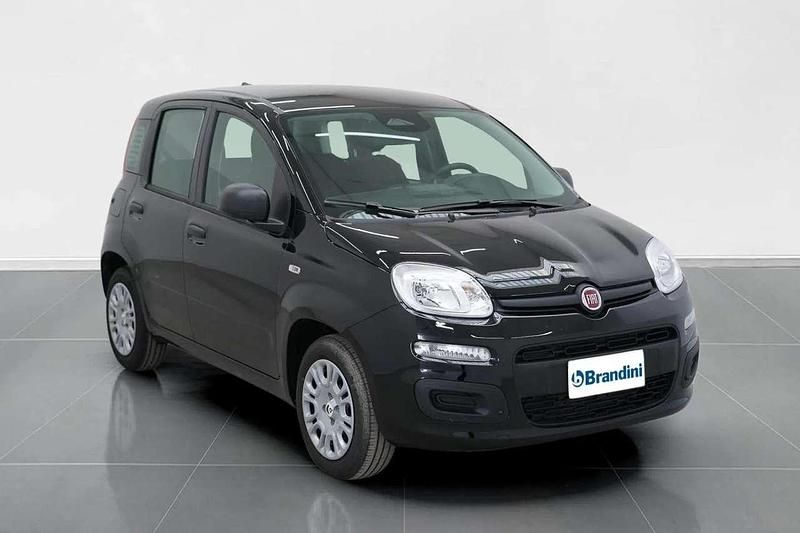 Nuova Fiat Panda Icon 69 CV (50 kW) 2025 Nero cinema pastello Utilitaria