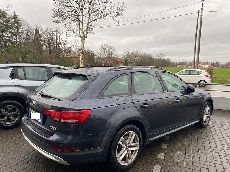 Usata Audi A4 Allroad Business 163 CV (119 kW) 2018 Nero Station wagon