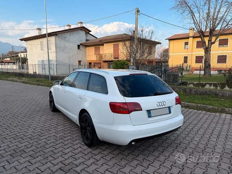 Usata Audi A6 140 CV (102 kW) 2008 Bianco Station wagon