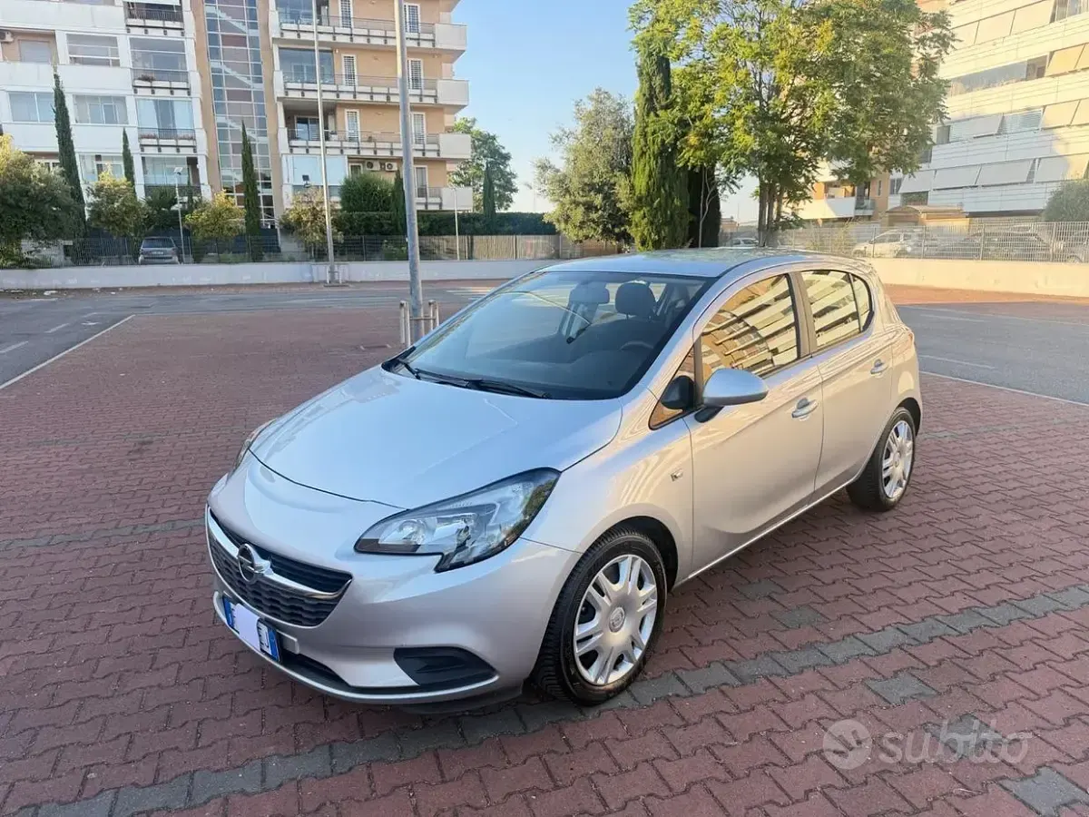 Usata Opel Corsa 90 CV (66 kW) 2018 Grigio Utilitaria