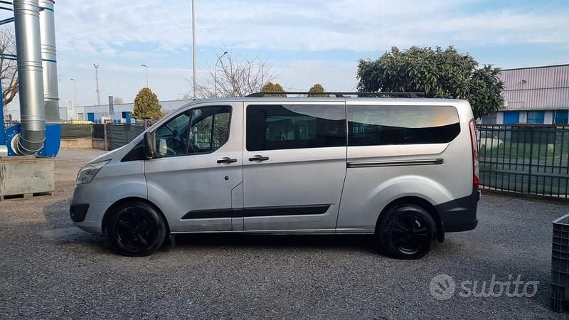 Usata Ford Transit Custom 155 CV (114 kW) 2015 Grigio Monovolume