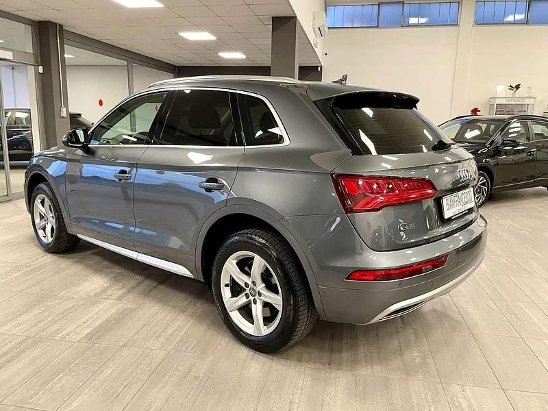 Usata Audi Q5 Sport 190 CV (139 kW) 2019 Grigio SUV
