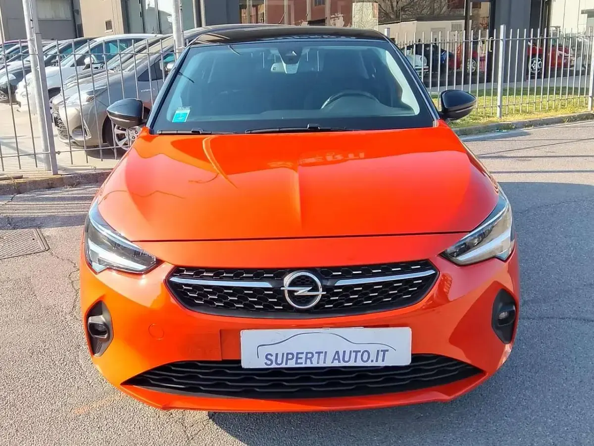 Usata Opel Corsa Edition 75 CV (55 kW) 2020 Arancione Utilitaria