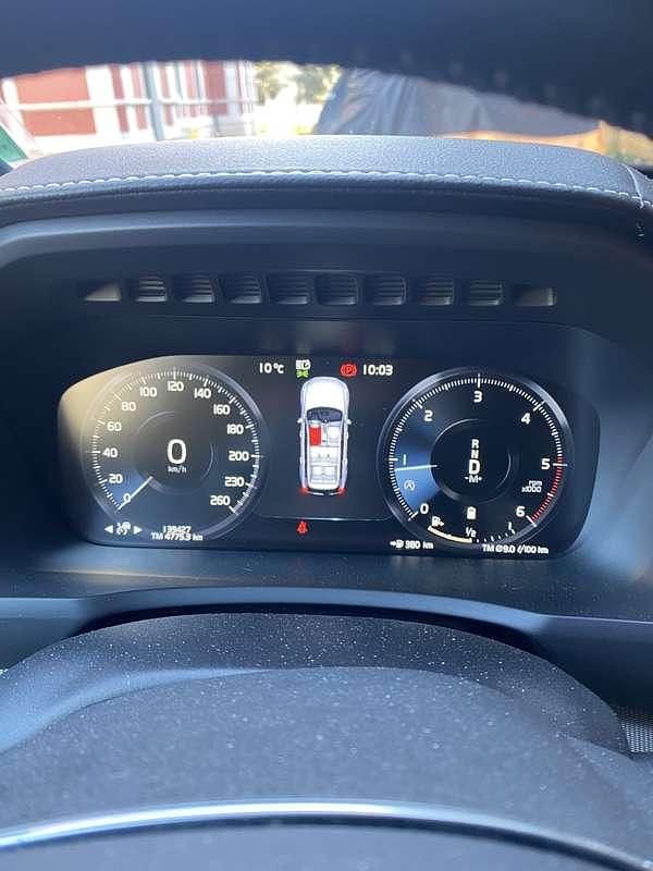 Usata Volvo XC90 Inscription 235 CV (172 kW) 2020 Grigio SUV
