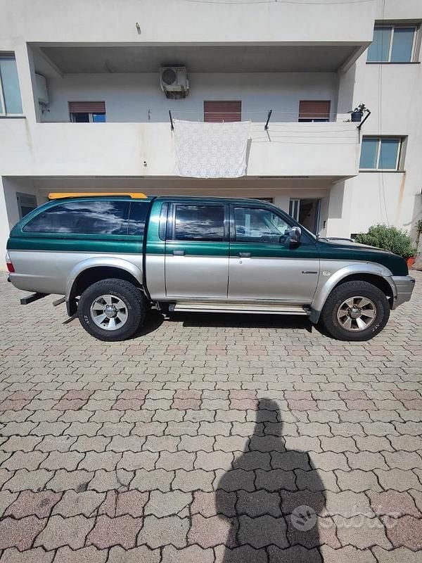 Usata Mitsubishi L200 115 CV (84 kW) 2005 Pick-up
