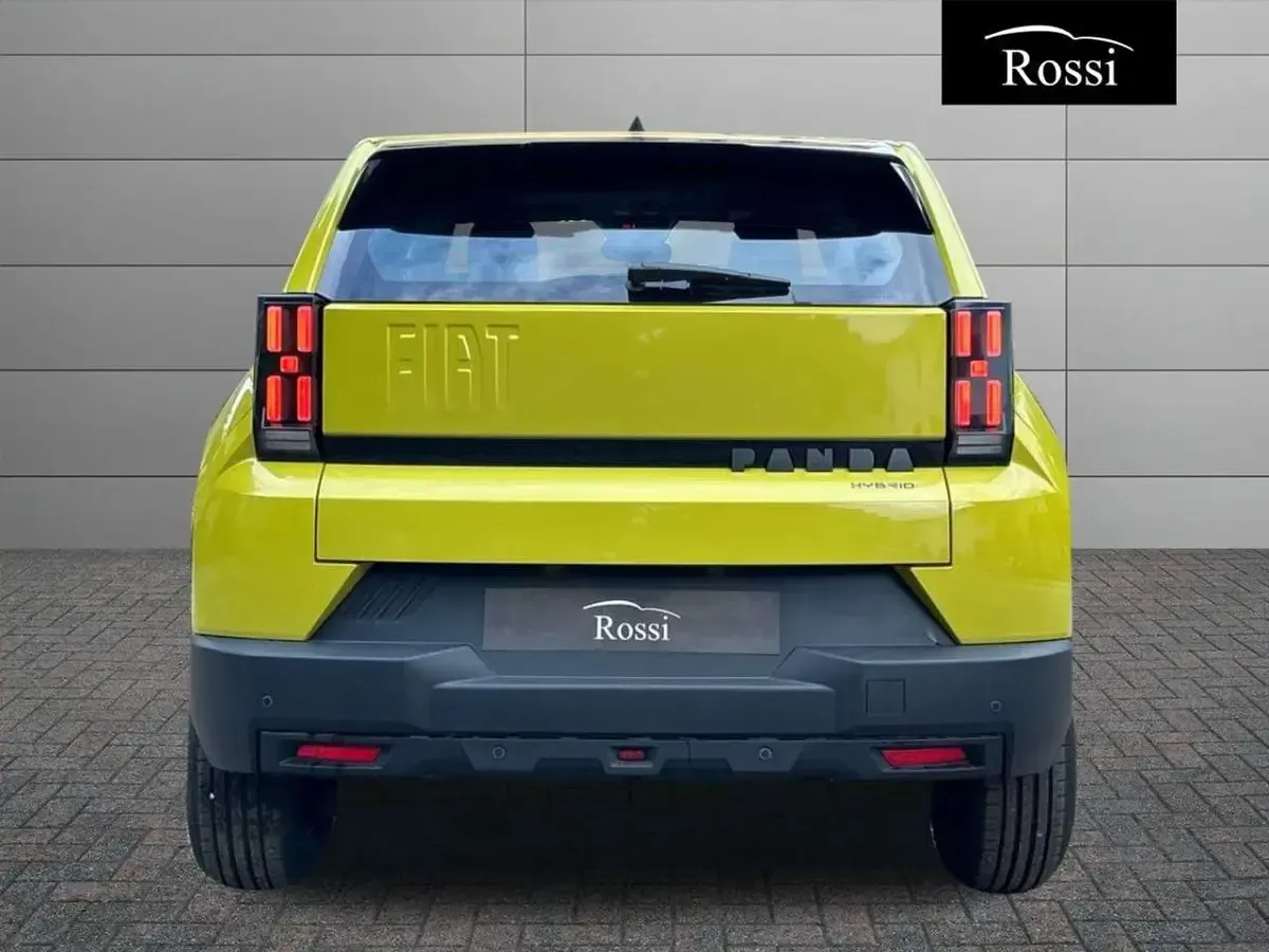 Nuova Fiat Grande Panda Icon 110 CV (80 kW) 2026 Giallo limone Utilitaria