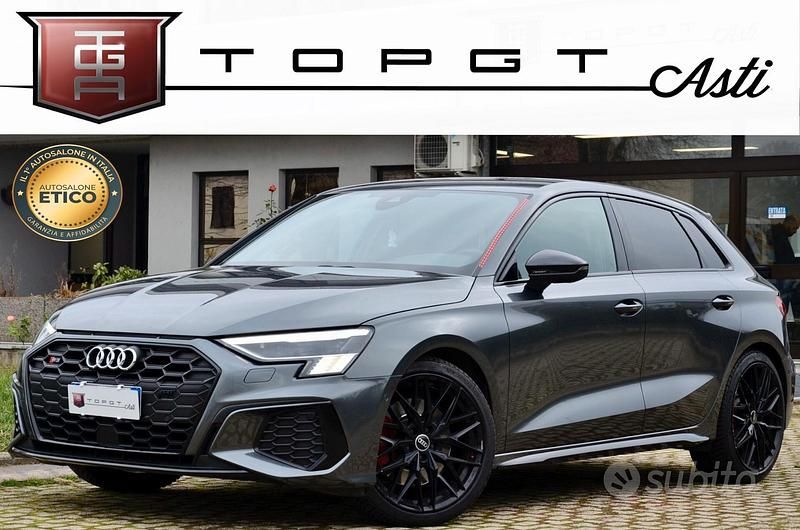 Grigio Usata 2020 Audi S3 Ambiente Tre volumi | 34.990 € (Buon prezzo) - Immagine 1/4
