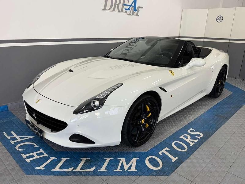 Usata Ferrari California 560 CV (411 kW) 2014 Bianco Cabrio