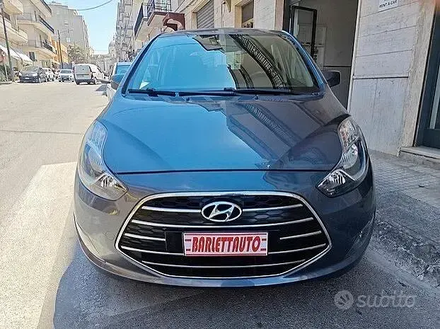 Usata Hyundai ix20 90 CV (66 kW) 2018 Grigio Utilitaria