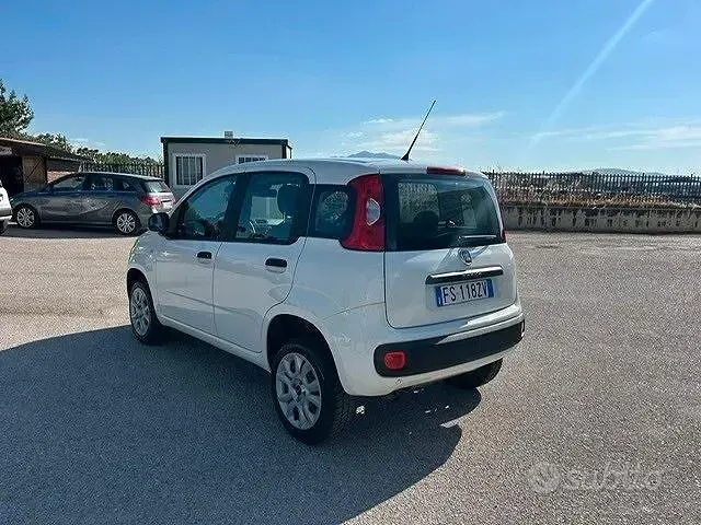 Usata Fiat Panda Easy 70 CV (51 kW) 2018 Bianco Utilitaria