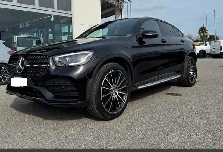 Usata Mercedes GLC300 Premium Plus 245 CV (180 kW) 2021 Nero Coupé