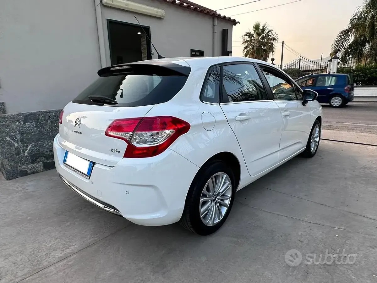 Usata Citroën C4 92 CV (67 kW) 2014 Bianco Berlina