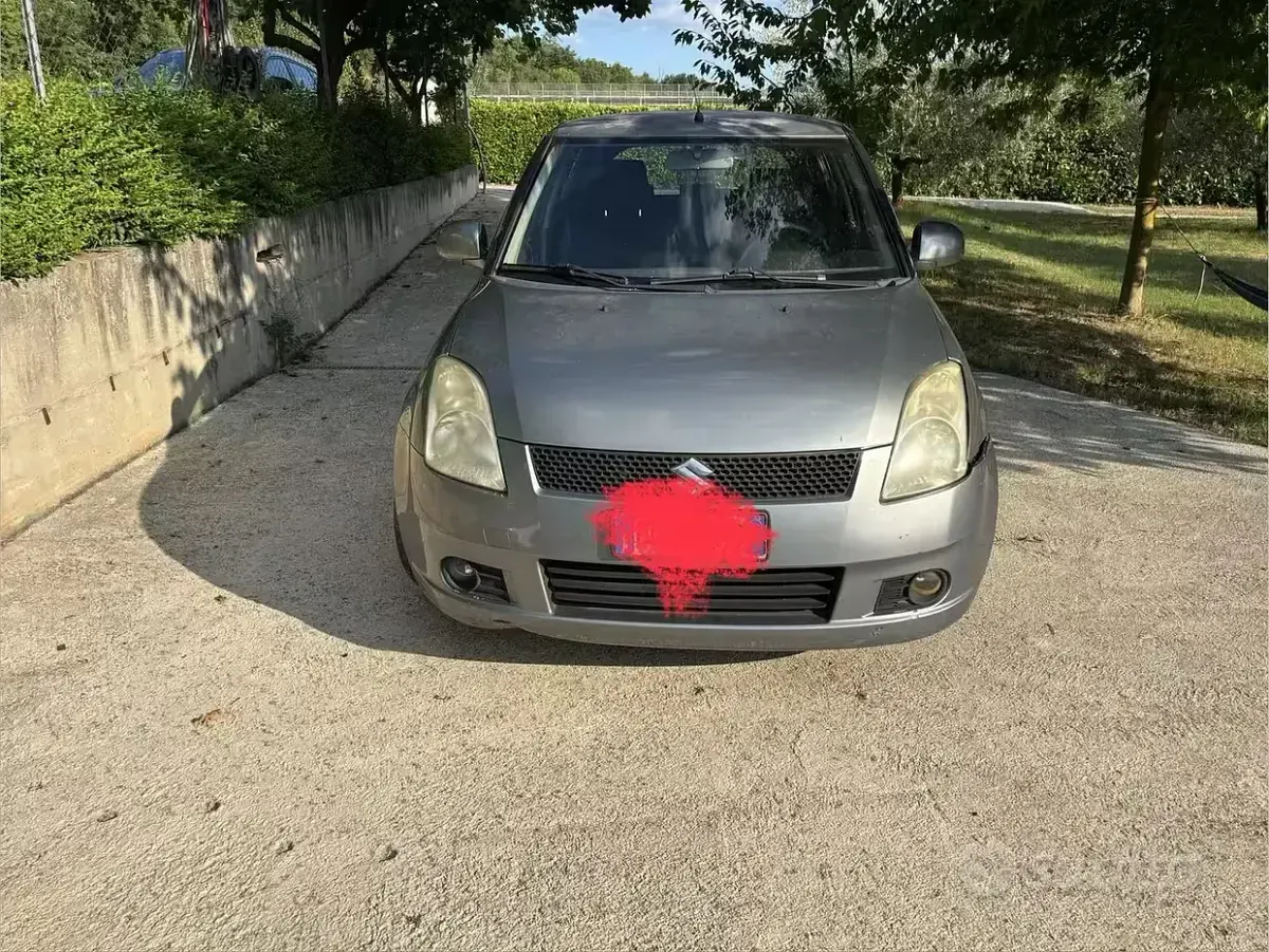Usata Suzuki Swift 68 CV (50 kW) 2007 Grigio Utilitaria