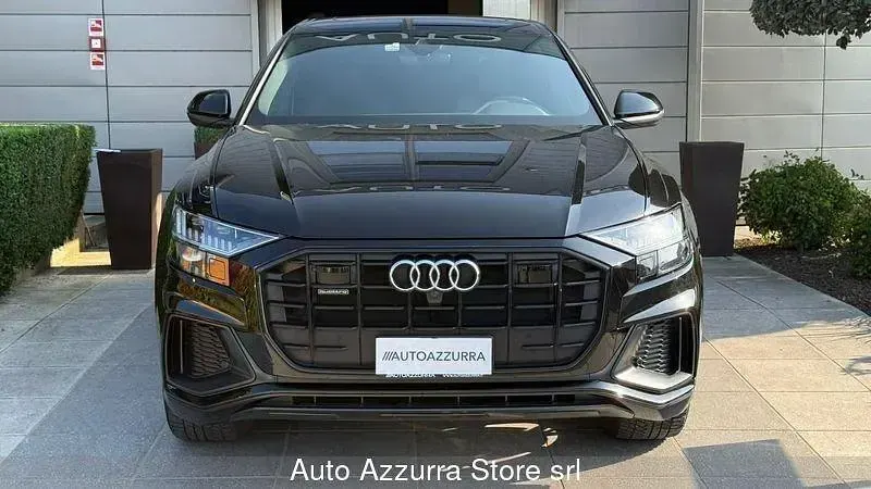 Usata Audi Q8 Comfort 286 CV (210 kW) 2023 Nero SUV