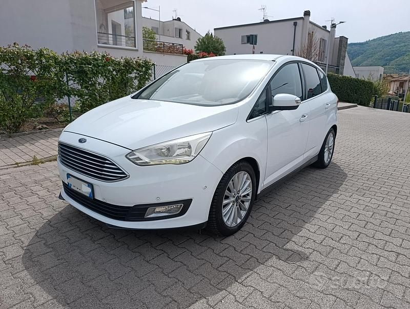 Begagnad Ford C-MAX Titanium 120 HK (88 kW) 2015 Vit Minibuss
