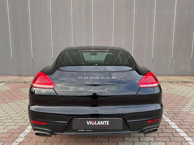 Usata Porsche Panamera 300 CV (220 kW) 2015 Nero Utilitaria
