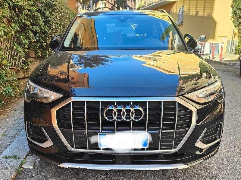 Nero Usata 2020 Audi Q3 Business SUV | 23.000 € (Super prezzo) - Immagine 1/4