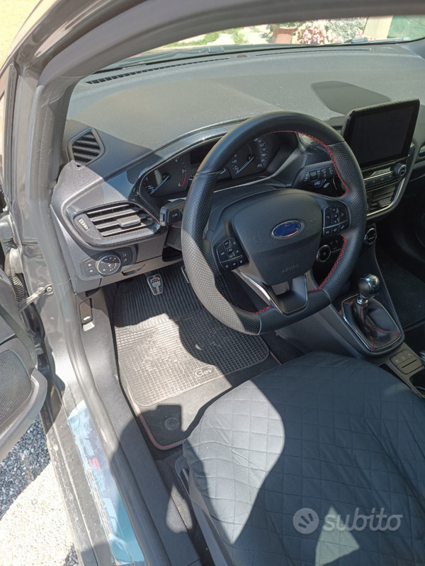 Usato 2020 Ford Fiesta 1.5 Diesel 120 CV (16.500 €)