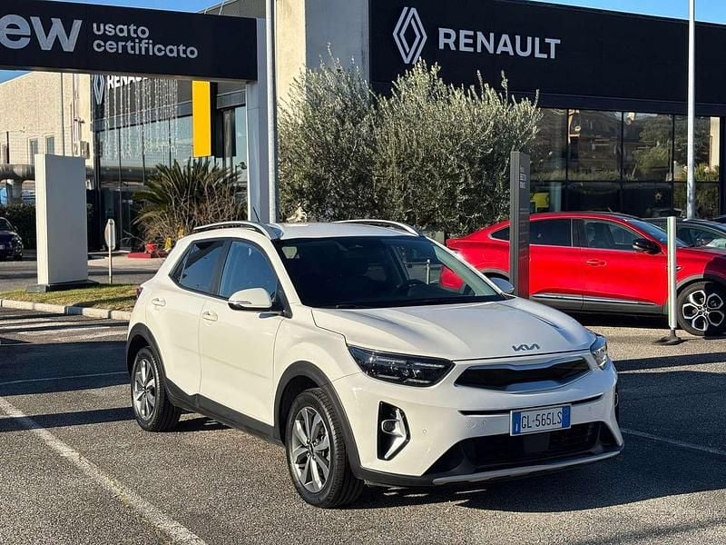 Bianco Usata 2022 Kia Stonic Style SUV | 14.200 € (Ottimo prezzo) - Immagine 1/4